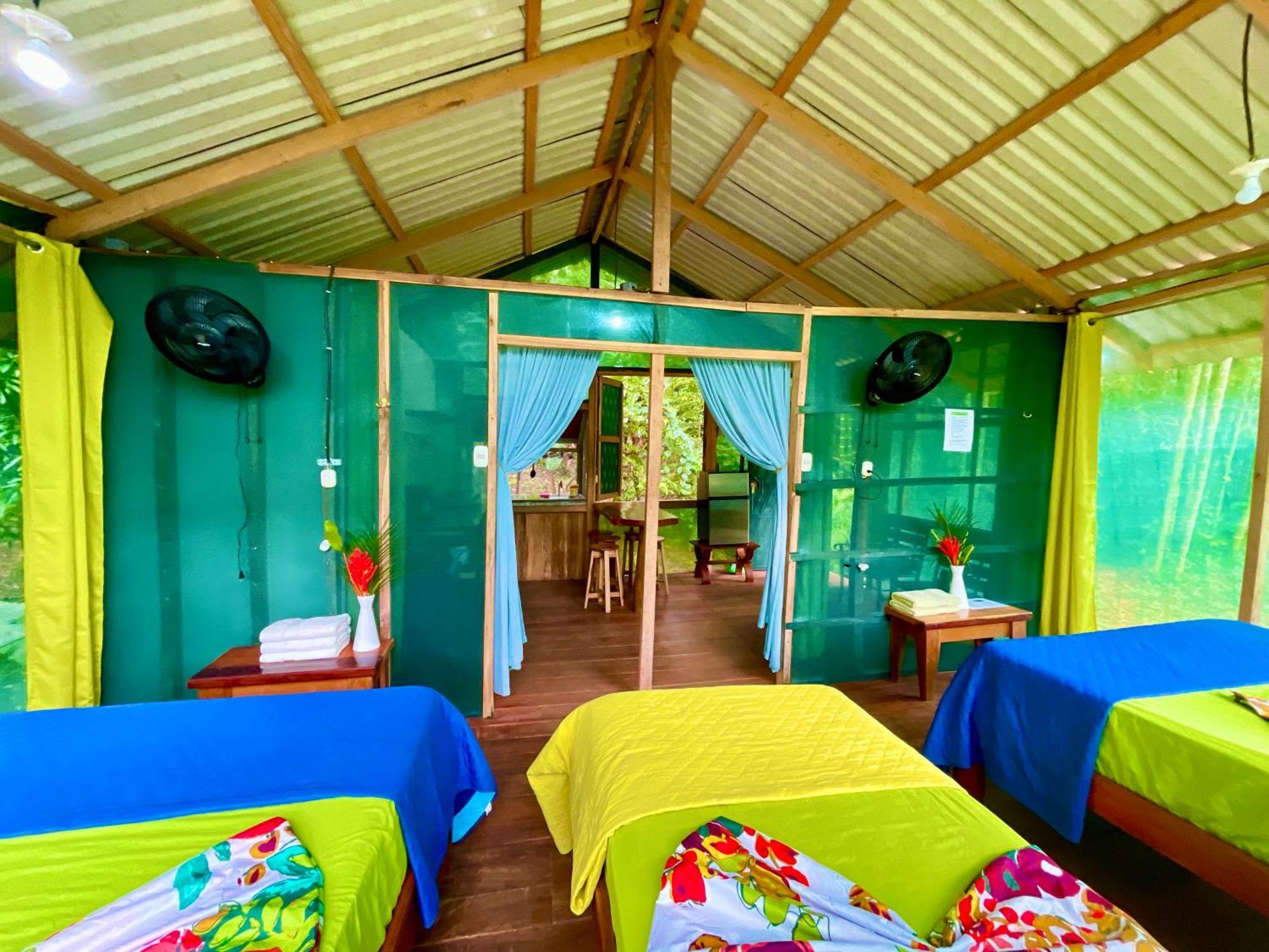 Alouatta Lodge And Canopy Cahuita Zewnętrze zdjęcie
